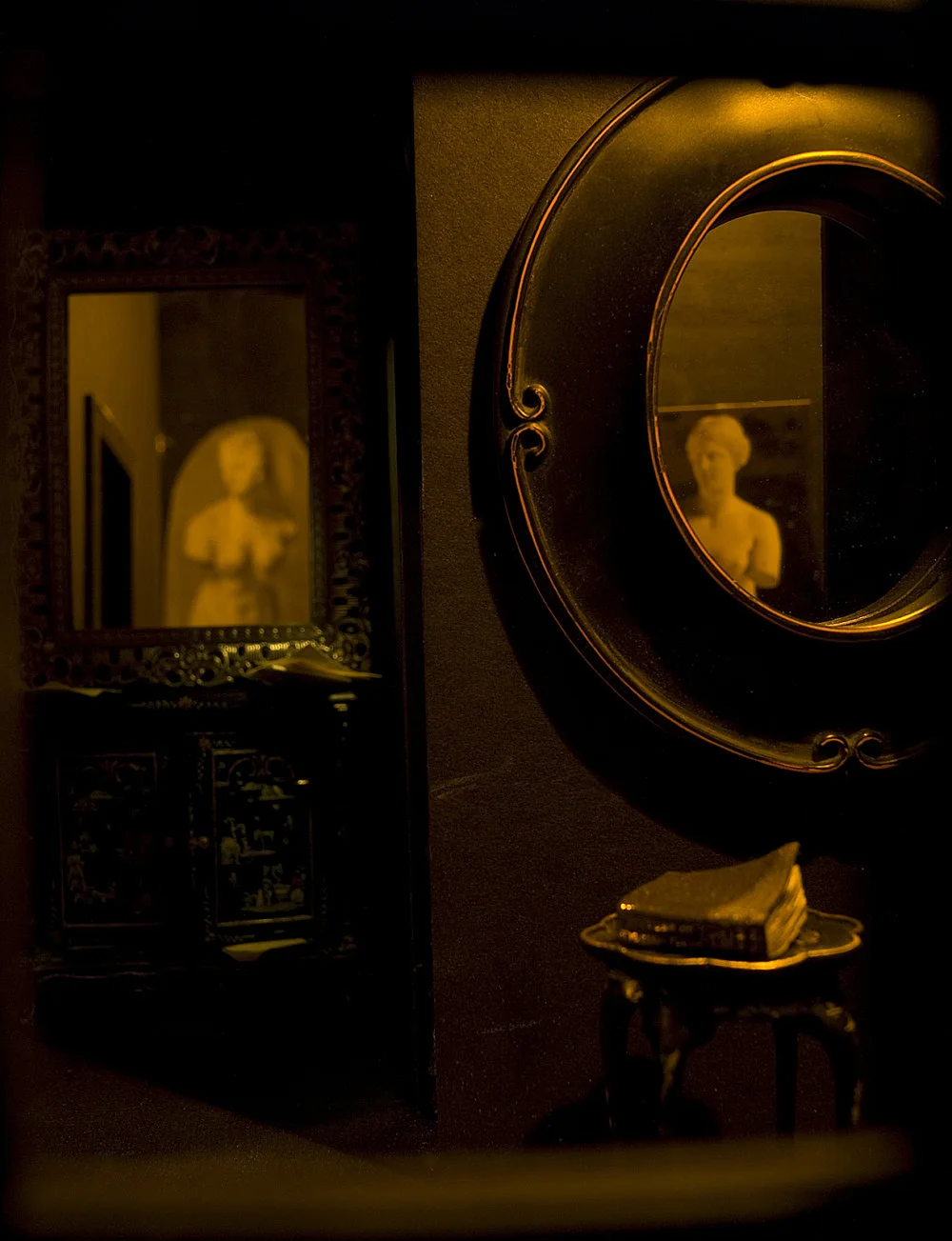 Hawkins Köln 2008 — Richard Hawkins — Exhibitions — Galerie Buchholz — Image 23