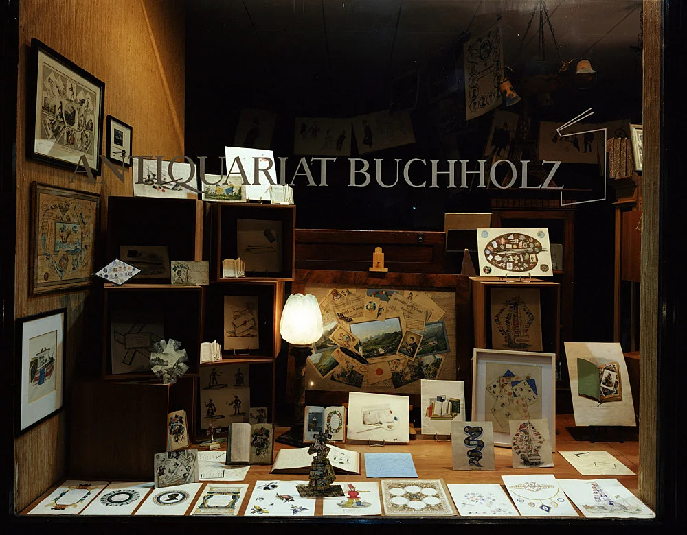 Teil 2 Quodlibet — Thomas Eggerer Cerith Wyn Evans Michael Fullerton Richard Hawkins Anette Kelm David Lieske Lucy McKenzie Henrik Olesen... — Exhibitions — Galerie Buchholz — Image 00