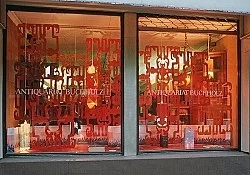 Thoughts on Owls by Men of Letters — Pae White — Exhibitions — Galerie Buchholz — Image 09