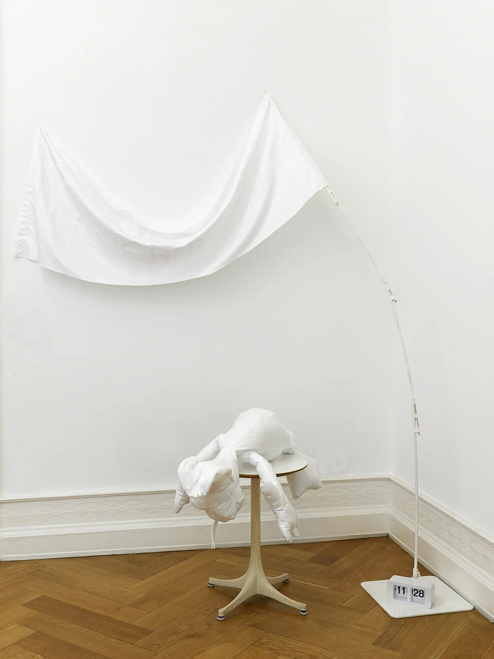 GRANDVILLE AND THE DECISION AT GRANDVILLE — Cosima von Bonin — Exhibitions — Galerie Buchholz — Image 15