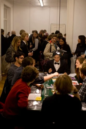 Du hast mir die Pfanne versaut, du Spiegelei des Terrors — René Pollesch — Exhibitions — Galerie Buchholz — Image 05