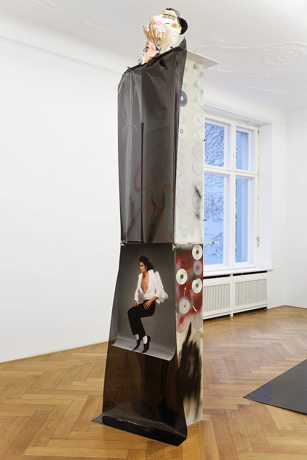 Wind — Isa Genzken — Exhibitions — Galerie Buchholz — Image 19