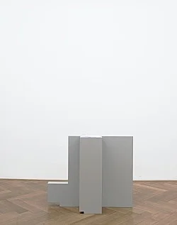 Pedestals, Bias-cut, Robert Macaire, Chronochromes — Cheyney Thompson — Exhibitions — Galerie Buchholz — Image 53