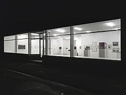 Automaton — Elie Nadelman Joseph Cornell H C Westermann Rodney Quiriconi Ed Flood Christina Ramberg Ron Nagle Vincent Fecteau Tomma... — Exhibitions — Galerie Buchholz — Image 61