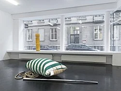 Fluffing the Pillows — Nairy Baghramian — Exhibitions — Galerie Buchholz — Image 56