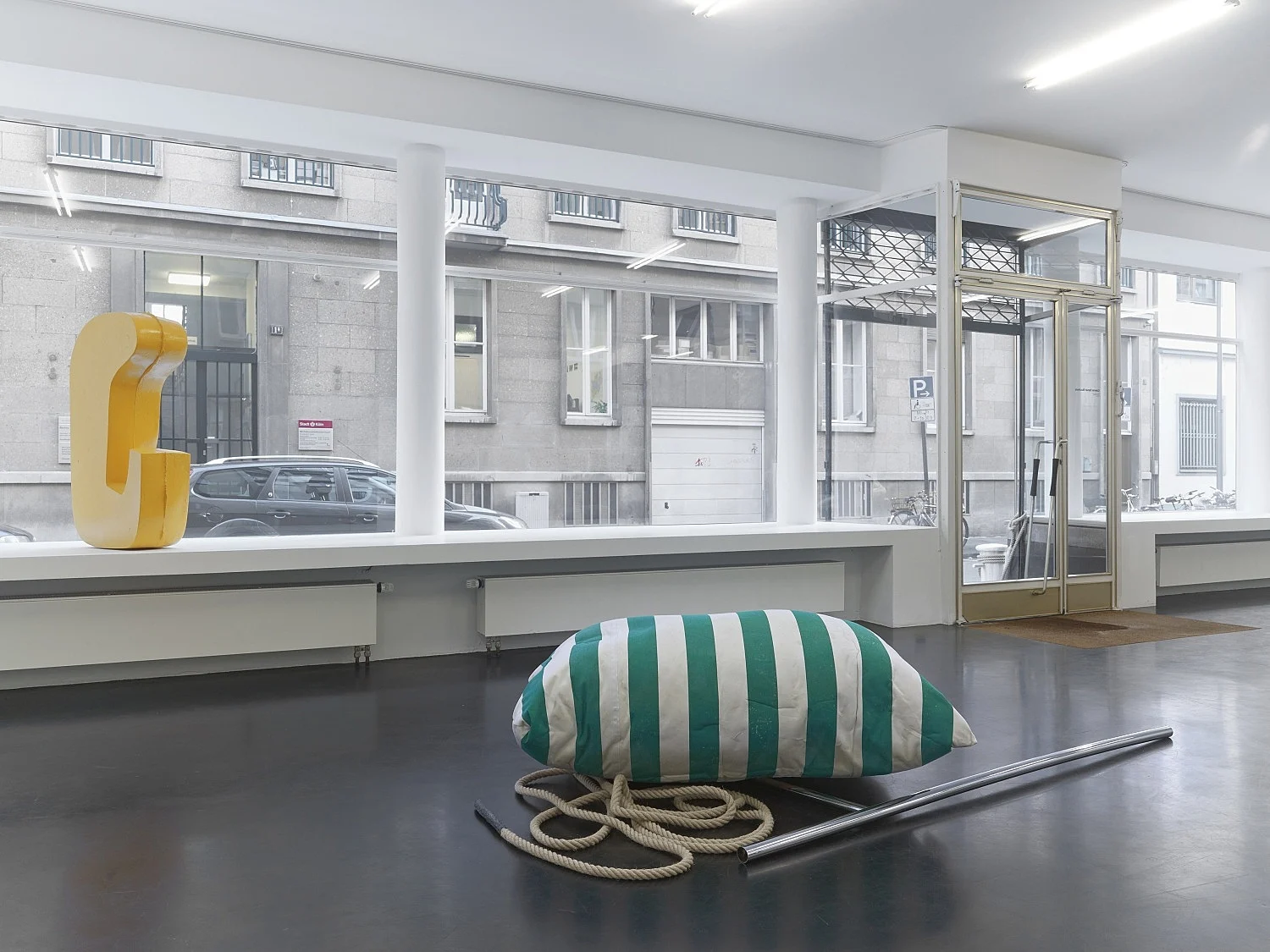 8220FluffingthePillows8221 — Nairy Baghramian — Exhibitions — Galerie Buchholz — Image 28