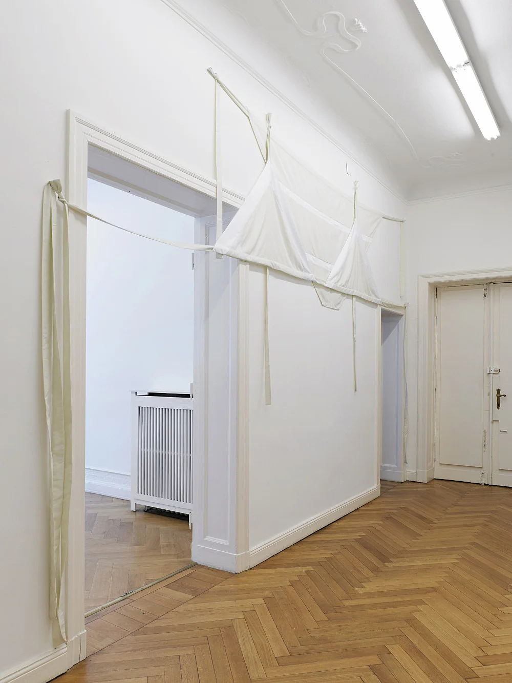 GRANDVILLE AND THE DECISION AT GRANDVILLE — Cosima von Bonin — Exhibitions — Galerie Buchholz — Image 05