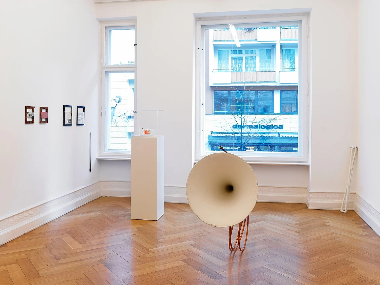 Invented Acoustical Tools Instruments 1966 2012 — Tony Conrad — Exhibitions — Galerie Buchholz — Image 05