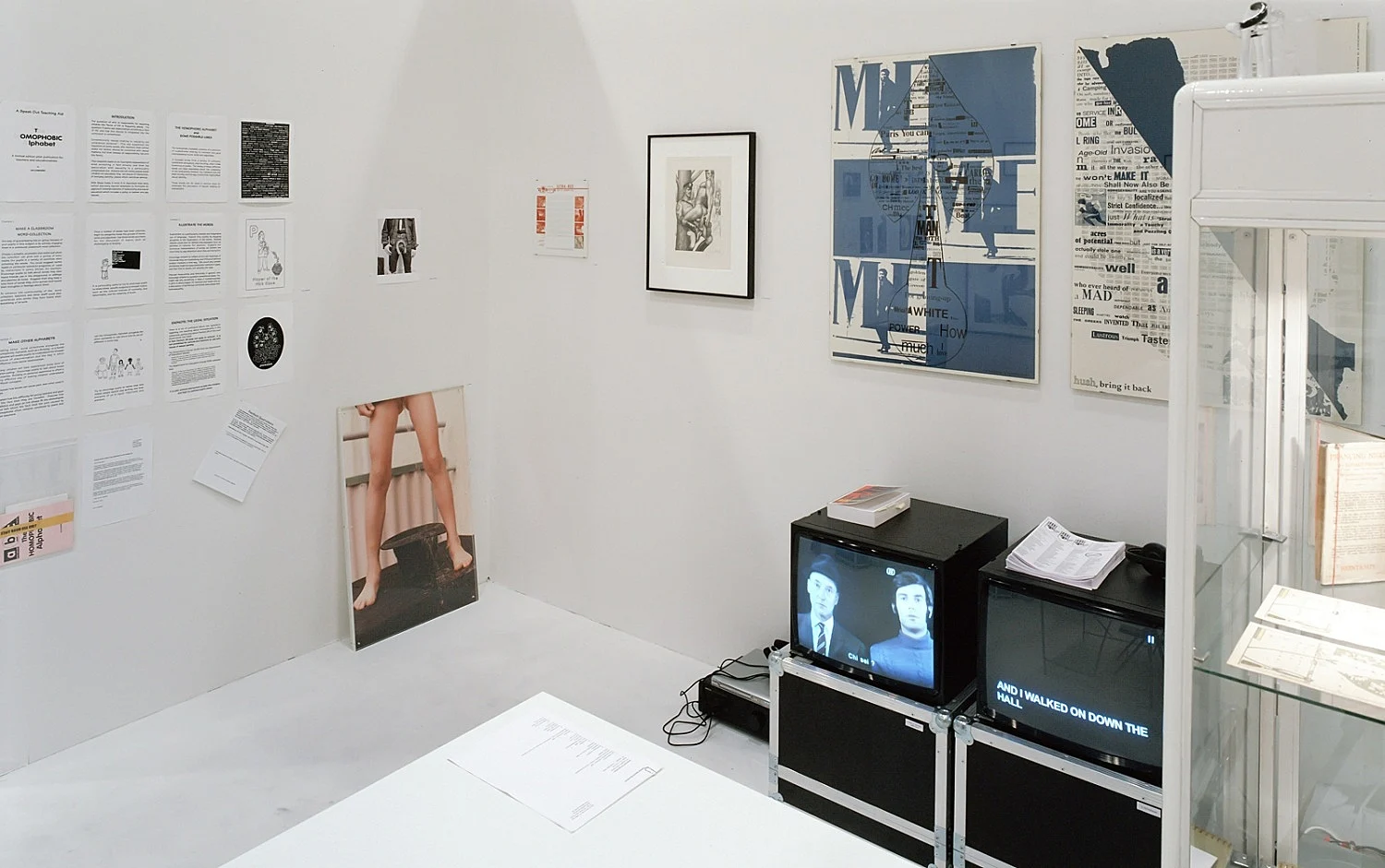 Abschied von den Eltern art cologne 2005 — 8220Abschied von den Eltern8221 — Exhibitions — Galerie Buchholz — Image 05