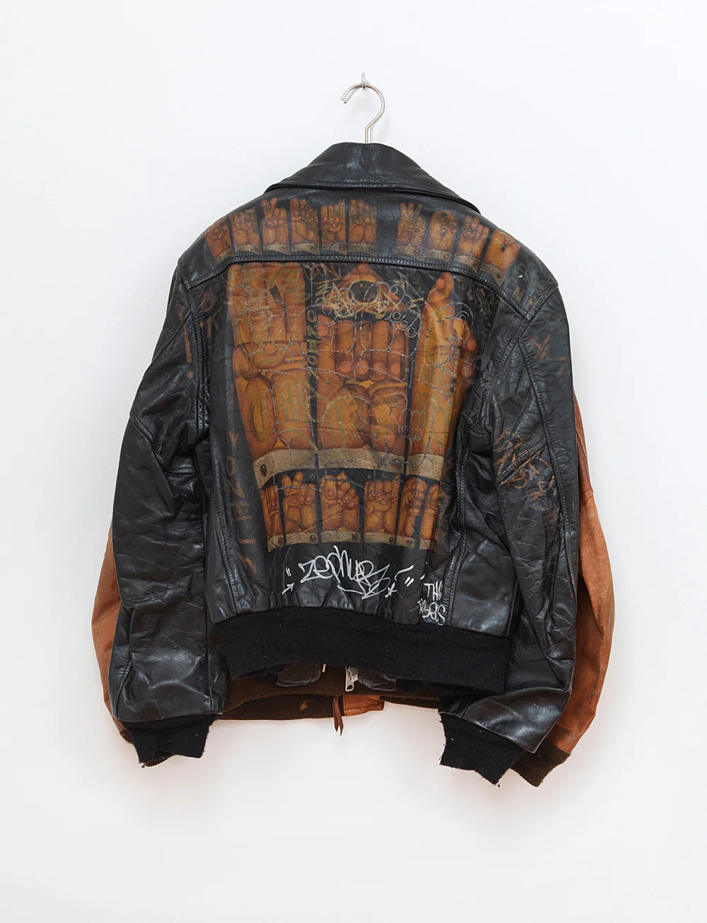 Neptune Society, San Francisco Columbarium, 4th Fl., Dome Room, South Wall, Tier 4, Niche 28243 — Julie AultHeinz Peter Knes Danh VoMartin Wong — Exhibitions — Galerie Buchholz — Image 00