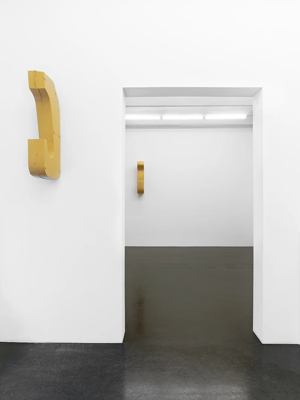 8220FluffingthePillows8221 — Nairy Baghramian — Exhibitions — Galerie Buchholz — Image 08
