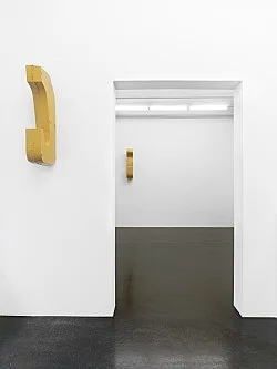 Fluffing the Pillows — Nairy Baghramian — Exhibitions — Galerie Buchholz — Image 37