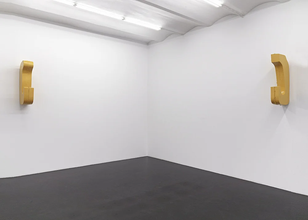 8220FluffingthePillows8221 — Nairy Baghramian — Exhibitions — Galerie Buchholz — Image 00