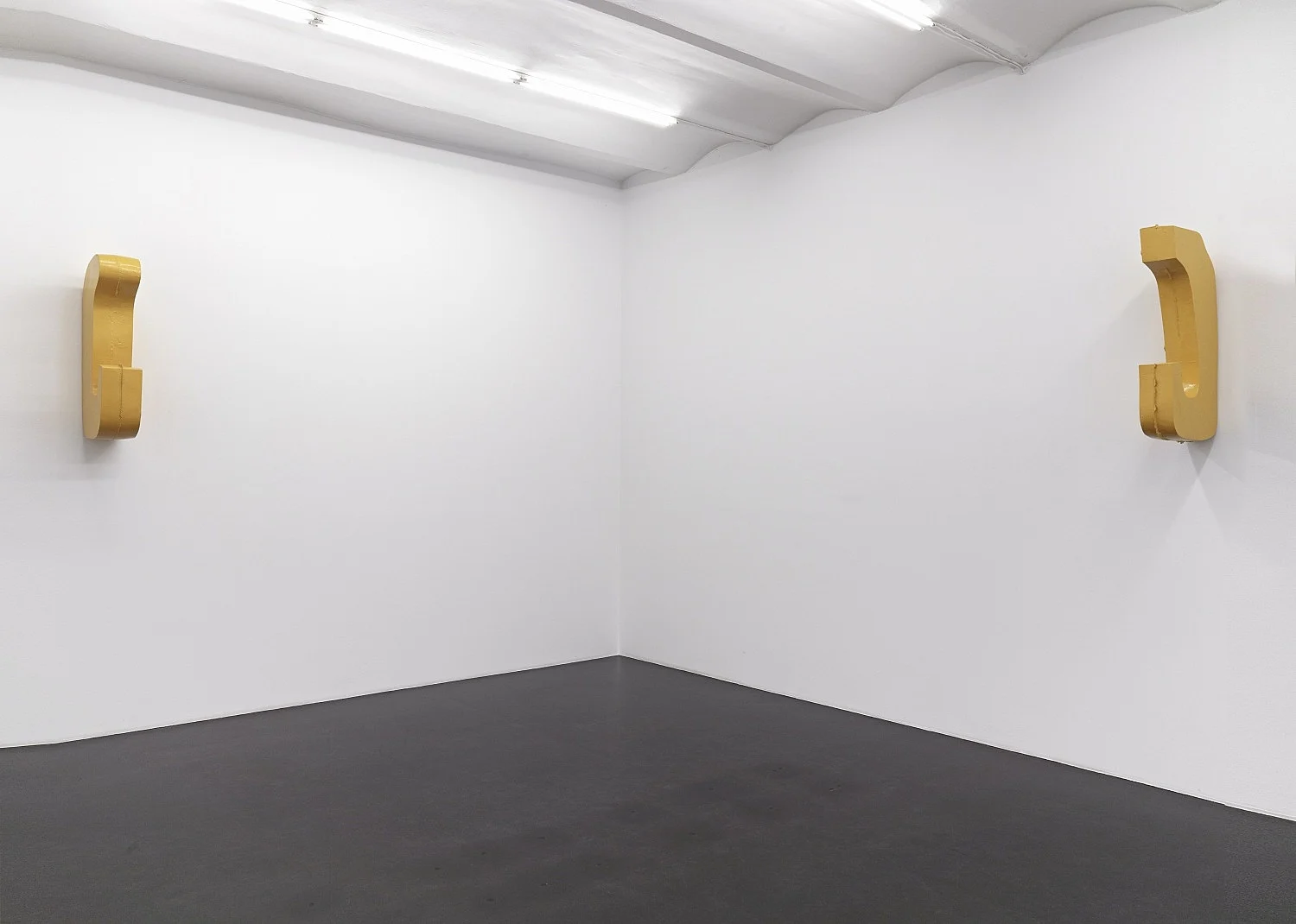 8220FluffingthePillows8221 — Nairy Baghramian — Exhibitions — Galerie Buchholz — Image 09