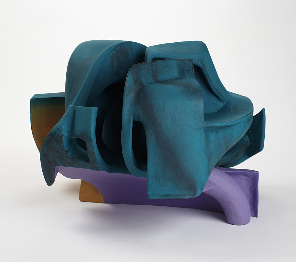 Vincent Fecteau – Untitled, 2011 gypsum cement, resin clay, acrylic paint 40,6 x 61 x 60 cm