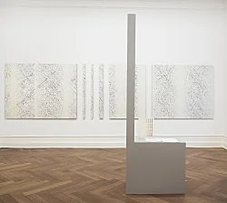 Pedestals, Bias-cut, Robert Macaire, Chronochromes — Cheyney Thompson — Exhibitions — Galerie Buchholz — Image 43