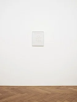 Pedestals, Bias-cut, Robert Macaire, Chronochromes — Cheyney Thompson — Exhibitions — Galerie Buchholz — Image 66