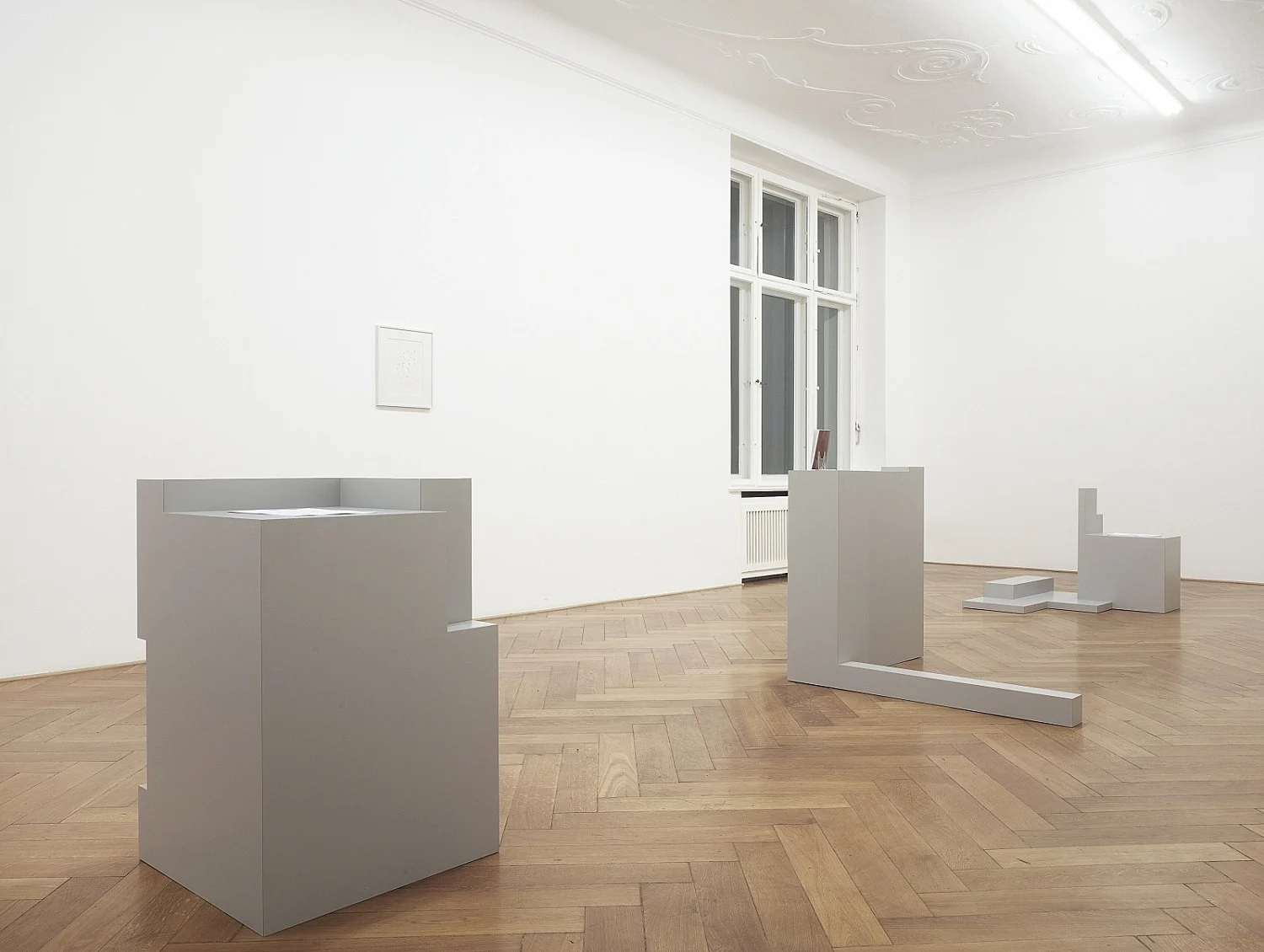 Pedestals, Bias-cut, Robert Macaire, Chronochromes — Cheyney Thompson — Exhibitions — Galerie Buchholz — Image 19