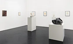 Automaton — Elie Nadelman Joseph Cornell H C Westermann Rodney Quiriconi Ed Flood Christina Ramberg Ron Nagle Vincent Fecteau Tomma... — Exhibitions — Galerie Buchholz — Image 79