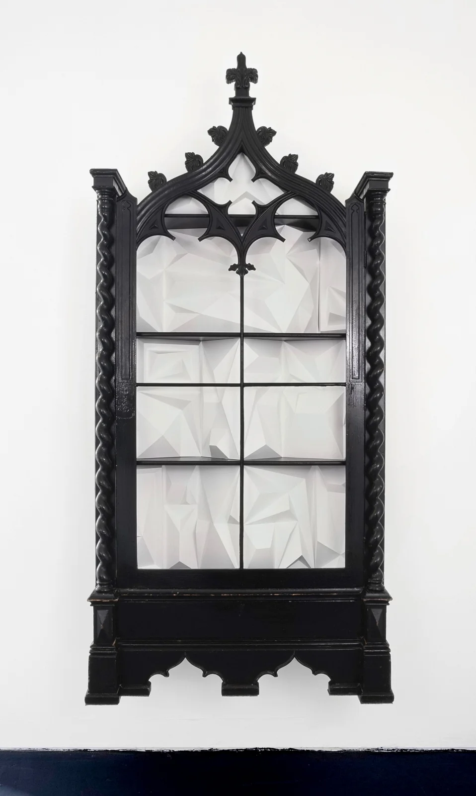 Quodlibet II — Tomma Abts, Tony Conrad, Mark Leckey, Patrick Procktor, Vincent Fecteau, Marcus Behmer, Alice Horodisch-Garnman,... — Exhibitions — Galerie Buchholz — Image 00