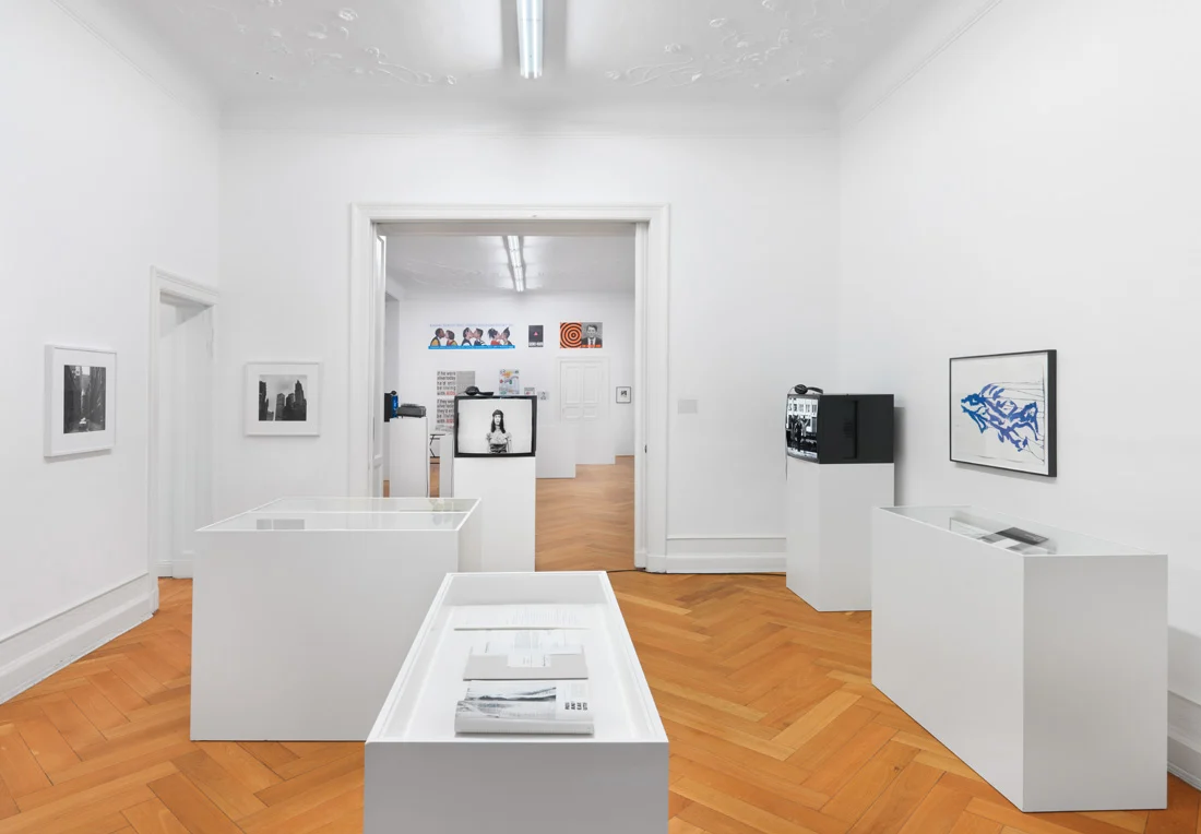 Pictures, Before and After An Exhibition for Douglas Crimp — Daniel Buren, Charles James, Antonio Lopez, Agnes Martin, Joseph Cornell, Robert Smithson, The Cockettes, Jack Smith,... — Exhibitions — Galerie Buchholz — Image 27