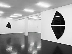 Liz Deschenes Florian Pumhösl Köln 2014 — Liz Deschenes Florian Pumhösl — Exhibitions — Galerie Buchholz — Image 17