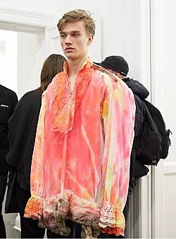 El Salvador — Isa Genzken — Exhibitions — Galerie Buchholz — Image 81