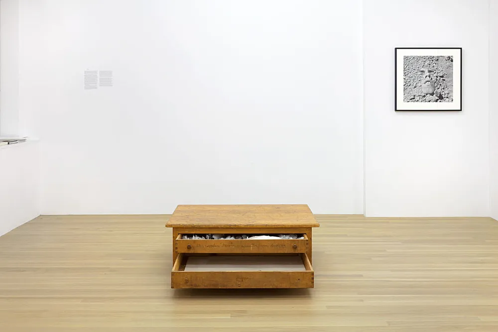 8220afterlife8221 — Julie Ault — Exhibitions — Galerie Buchholz — Image 00