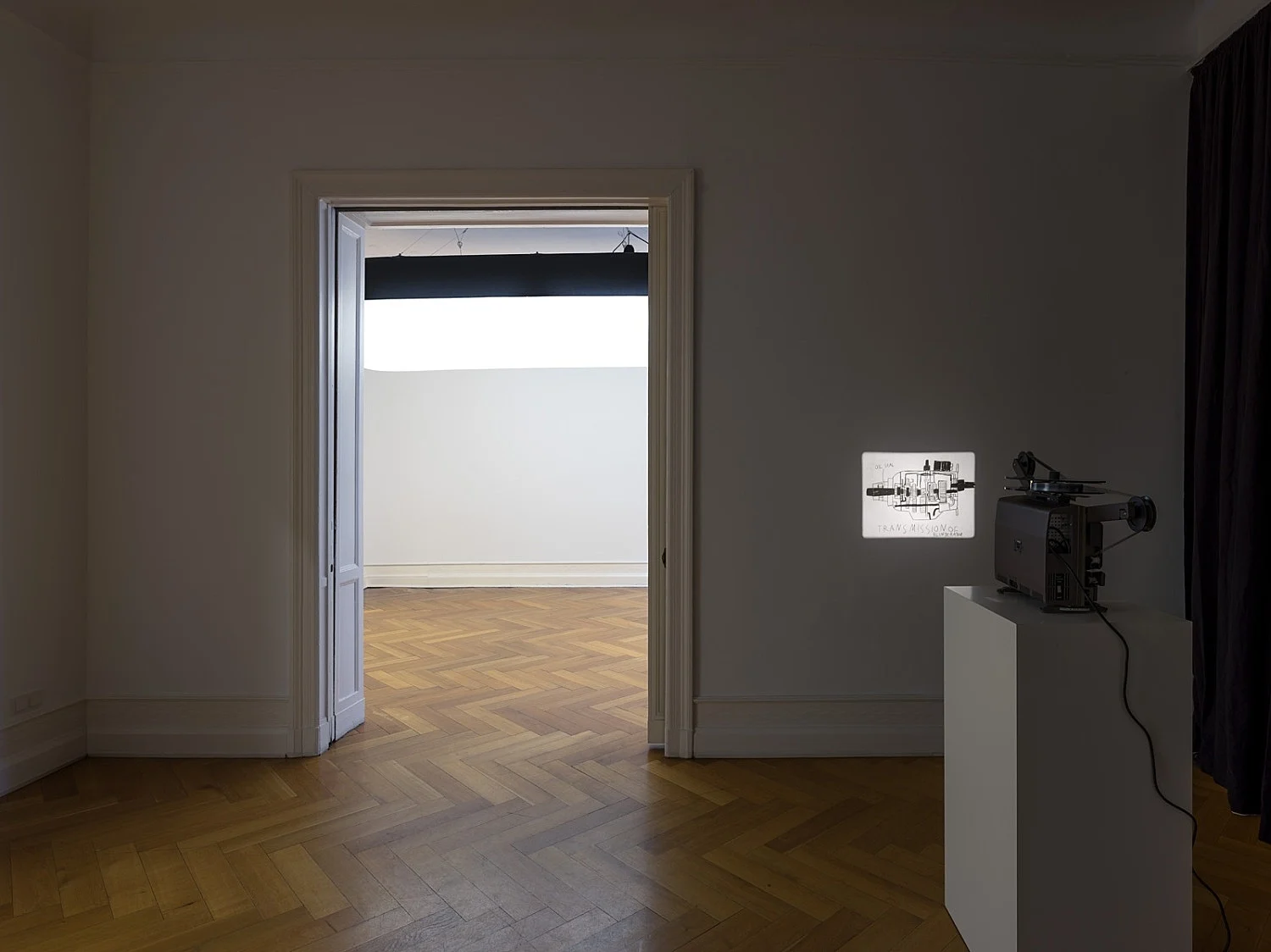 ampJackGoldsteinHervGuibert — Tomma AbtsLutz BacherTrisha DonnellyVincent FecteauMark Leckey — Exhibitions — Galerie Buchholz — Image 07