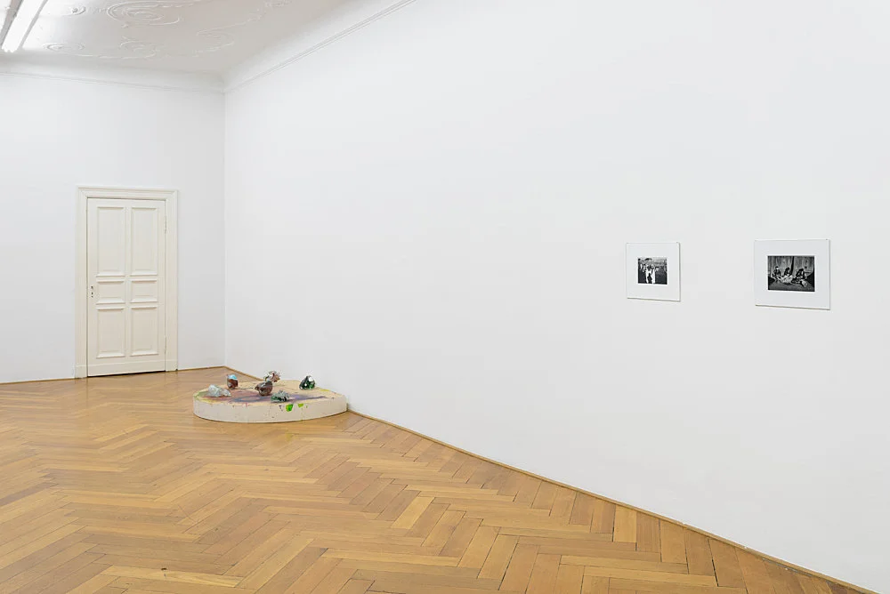 ampJackGoldsteinHervGuibert — Tomma AbtsLutz BacherTrisha DonnellyVincent FecteauMark Leckey — Exhibitions — Galerie Buchholz — Image 00