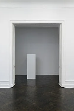 amp Jack Goldstein Hervé Guibert — Tomma Abts Lutz Bacher Trisha Donnelly Vincent Fecteau Mark Leckey — Exhibitions — Galerie Buchholz — Image 102