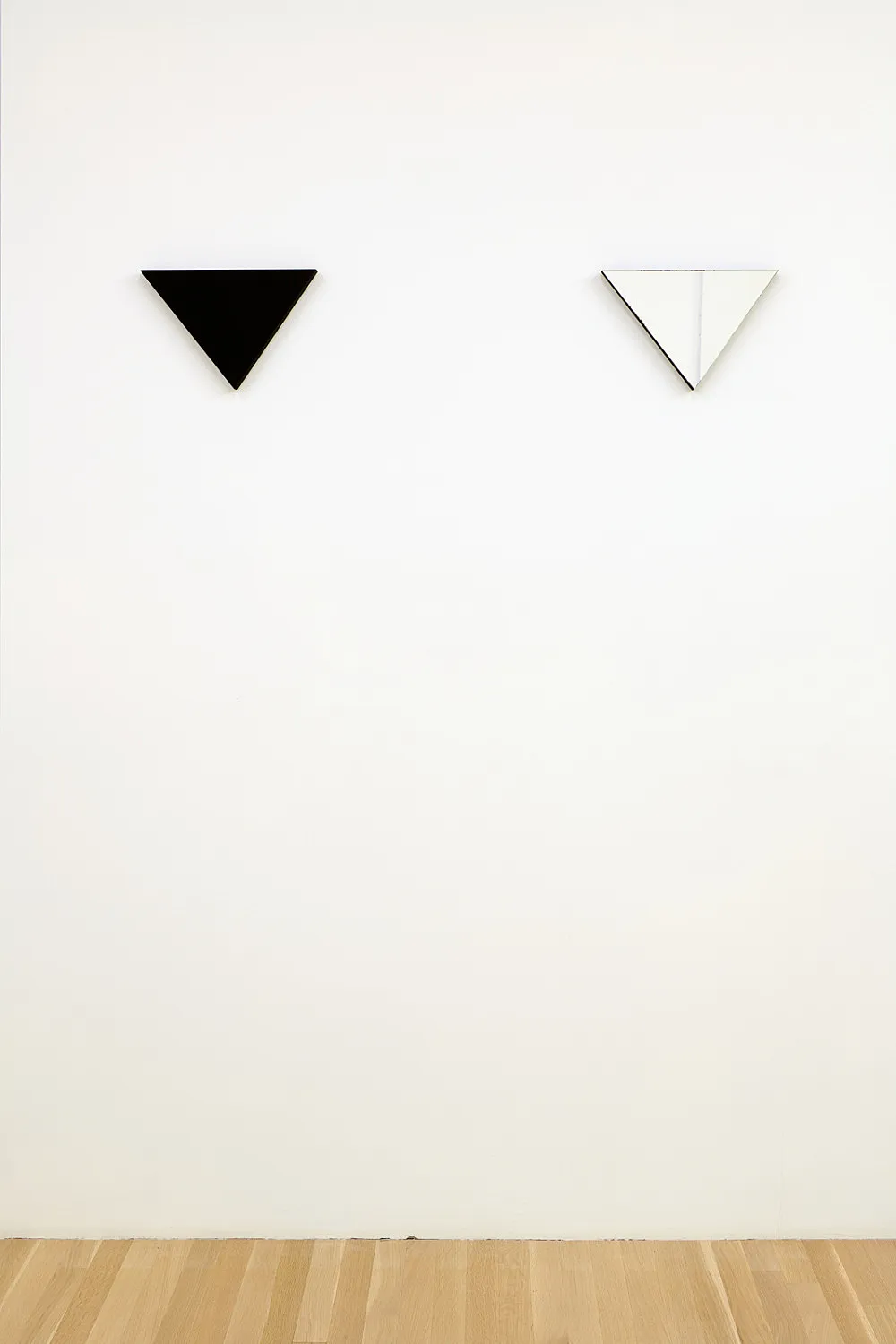 an exhibition organized by Diedrich Diederichsen amp Christopher Müller feat. Marcus Behmer, Stefan George, Rainer Werner Fassbinder, Hans Henny Jahnn, Lutz Bacher, Hans Kayser, Ludwig Gosewitz, Jordan Belson, Hapshash and the Coloured Coat, The Fool, Rogério Duarte, The Red KrayolaMayo Thompson, Walter de Maria, Sigmar Polke, Emil Schult, Isaac Abrams, John McCracken, Pedro Bell, Kai Althoff, Henrik Olesen, Öyvind Fahlström, Karlheinz Stockhausen, Sun Ra, Hartmut Geerken, Albert Oehlen, Jack Goldstein, Jutta Koether, Isa Genzken, Palermo, John Coltrane, Tony Conrad — Cosmic Communities Coming Out Into Outer Space Homofuturism, Applied Psychedelia amp Magic Connectivity — Exhibitions — Galerie Buchholz — Image 00