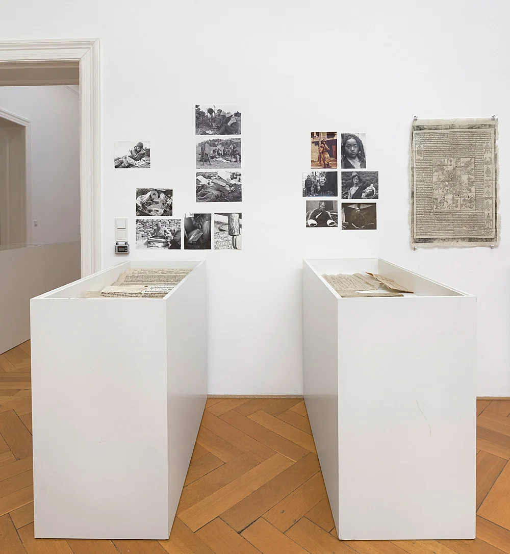 Forschungen an den Rändern der Schrift — Michael Oppitz — Exhibitions — Galerie Buchholz — Image 07