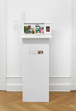Außenprojekte — Isa Genzken — Exhibitions — Galerie Buchholz — Image 133