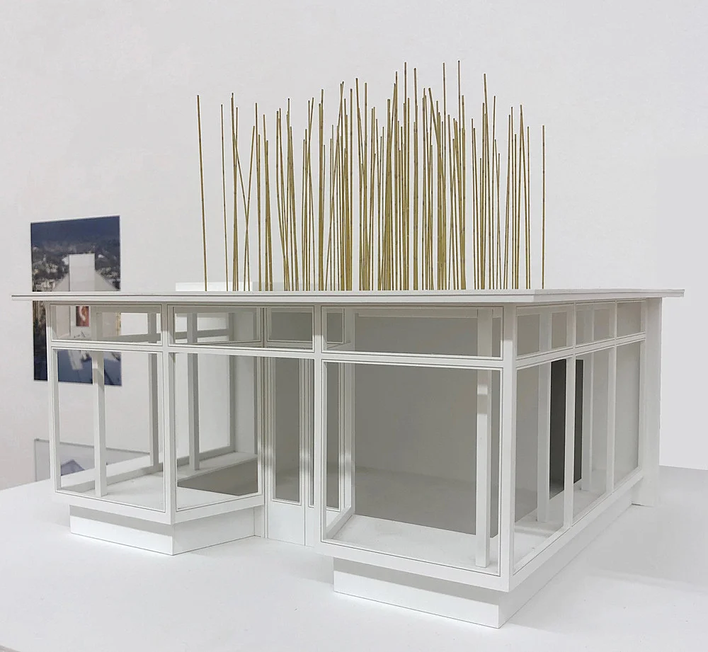 Außenprojekte — Isa Genzken — Exhibitions — Galerie Buchholz — Image 00