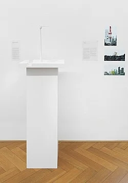 Außenprojekte — Isa Genzken — Exhibitions — Galerie Buchholz — Image 161