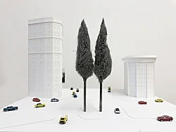 Außenprojekte — Isa Genzken — Exhibitions — Galerie Buchholz — Image 181