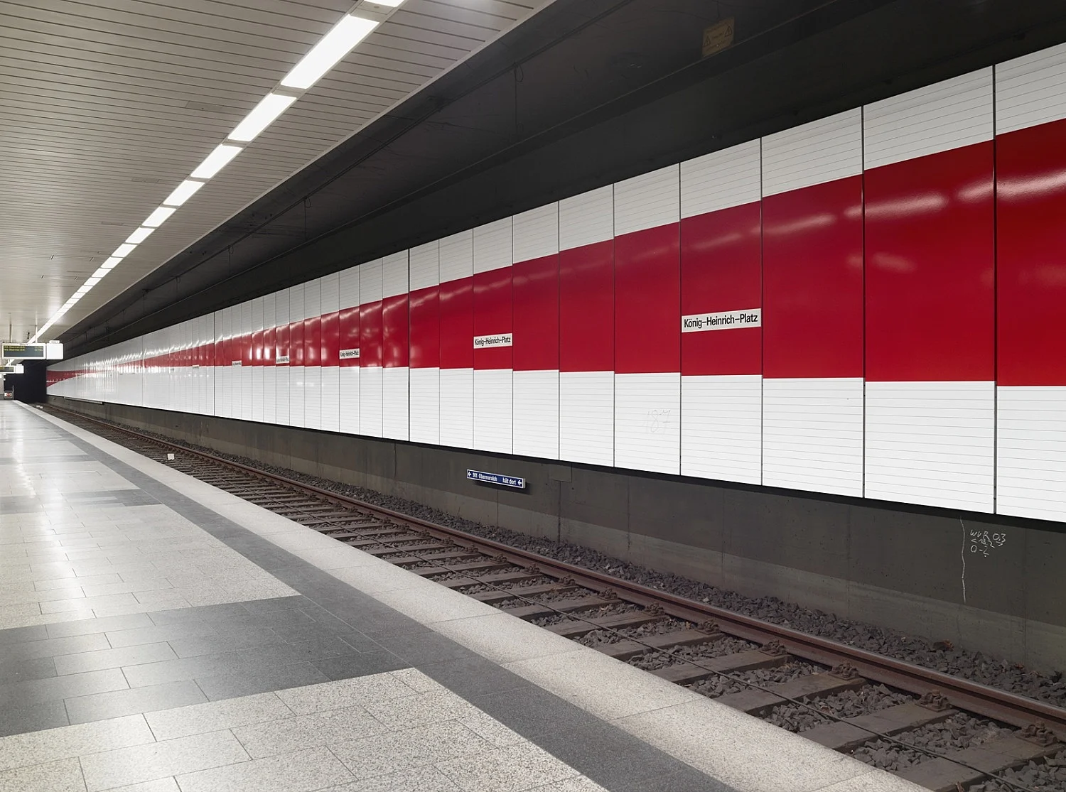 Außenprojekte — Isa Genzken — Exhibitions — Galerie Buchholz — Image 94