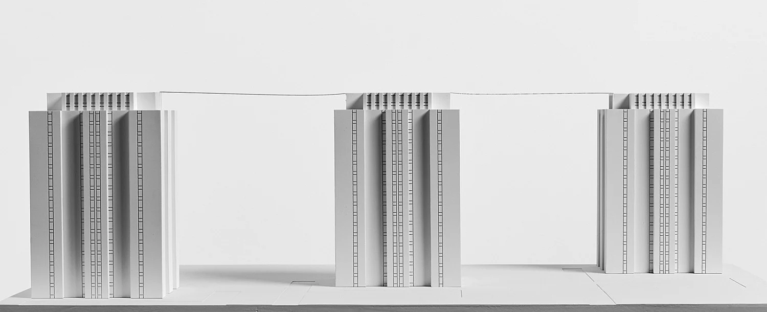 Außenprojekte — Isa Genzken — Exhibitions — Galerie Buchholz — Image 102