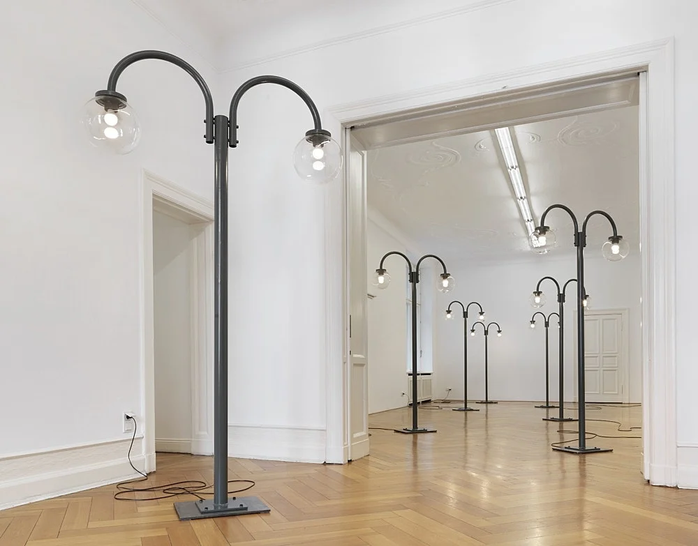 For the Sake of Those Who Would Discriminate Between Hallucinations — Gili Tal — Exhibitions — Galerie Buchholz — Image 00