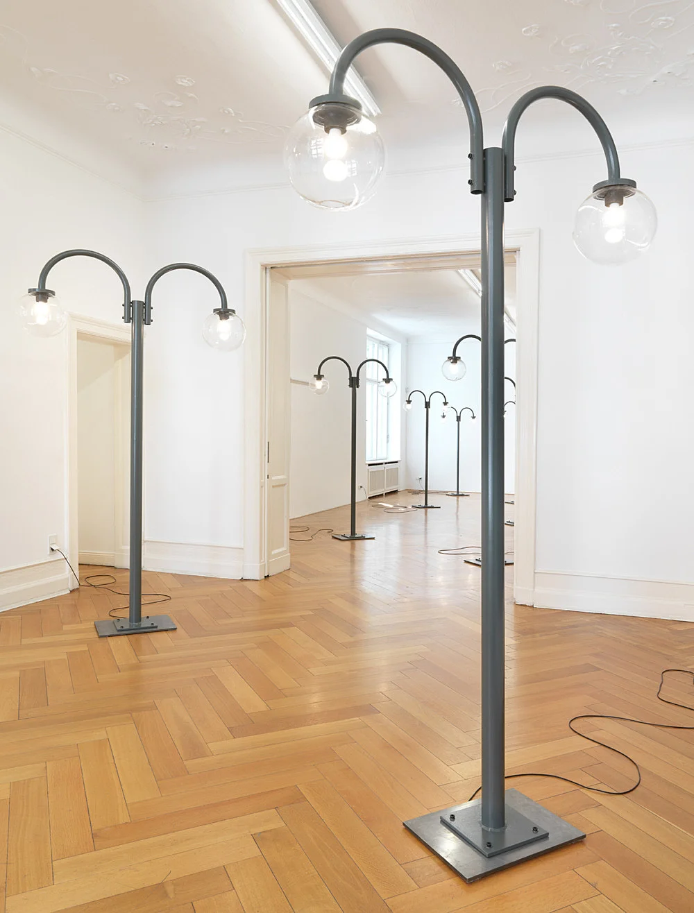 For the Sake of Those Who Would Discriminate Between Hallucinations — Gili Tal — Exhibitions — Galerie Buchholz — Image 17