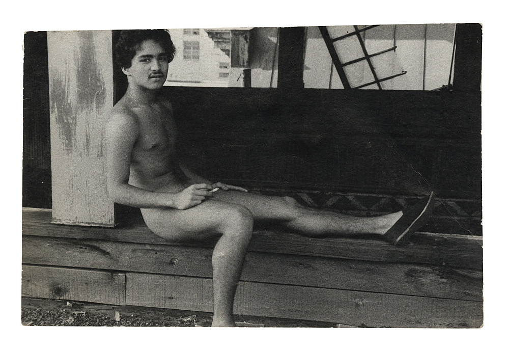 Alvin Baltrop – "The Piers (man sitting with leg extended)", n.d. (1975-1986) silver gelatin print 7 x 10.8 cm