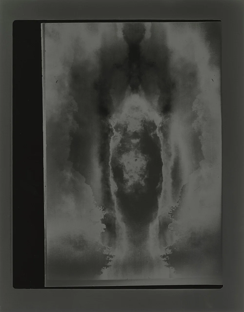 Trisha Donnelly GBB 2022 — Trisha Donnelly — Exhibitions — Galerie Buchholz — Image 00