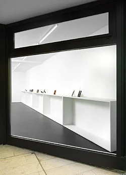 I hear the ancient music of words and words, yes, thats it. — Vincent Fecteau Florian Pumhösl — Exhibitions — Galerie Buchholz — Image 29