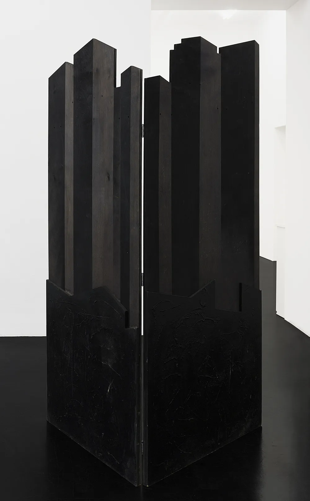 Bells — Lutz Bacher, Alvin Baltrop, Romare Bearden, Matt Browning, Charles Burchfield, Caleb Considine, Michaela Eichwald,... — Exhibitions — Galerie Buchholz — Image 27