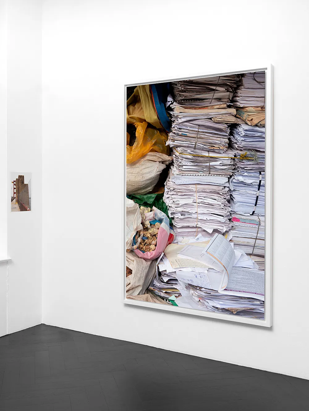 Summer Storm Rain Drops Freeze Frame — Wolfgang Tillmans — Exhibitions — Galerie Buchholz — Image 33