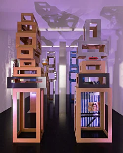 4 Turme, 3 Stelen, Schauspieler und Vollmond — Isa Genzken — Exhibitions — Galerie Buchholz — Image 25