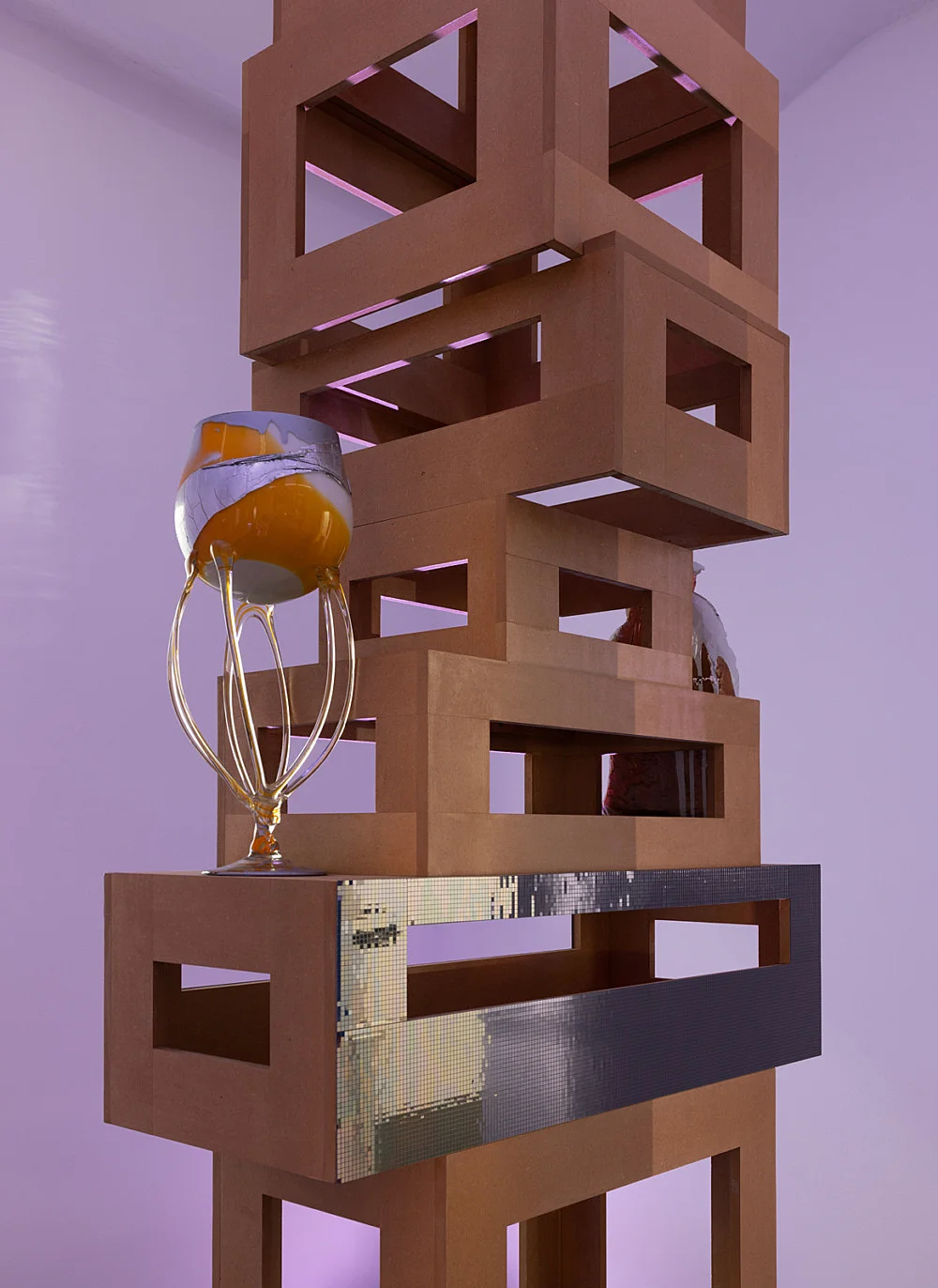 4 Turme, 3 Stelen, Schauspieler und Vollmond — Isa Genzken — Exhibitions — Galerie Buchholz — Image 12