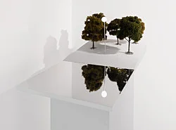 4 Turme, 3 Stelen, Schauspieler und Vollmond — Isa Genzken — Exhibitions — Galerie Buchholz — Image 45