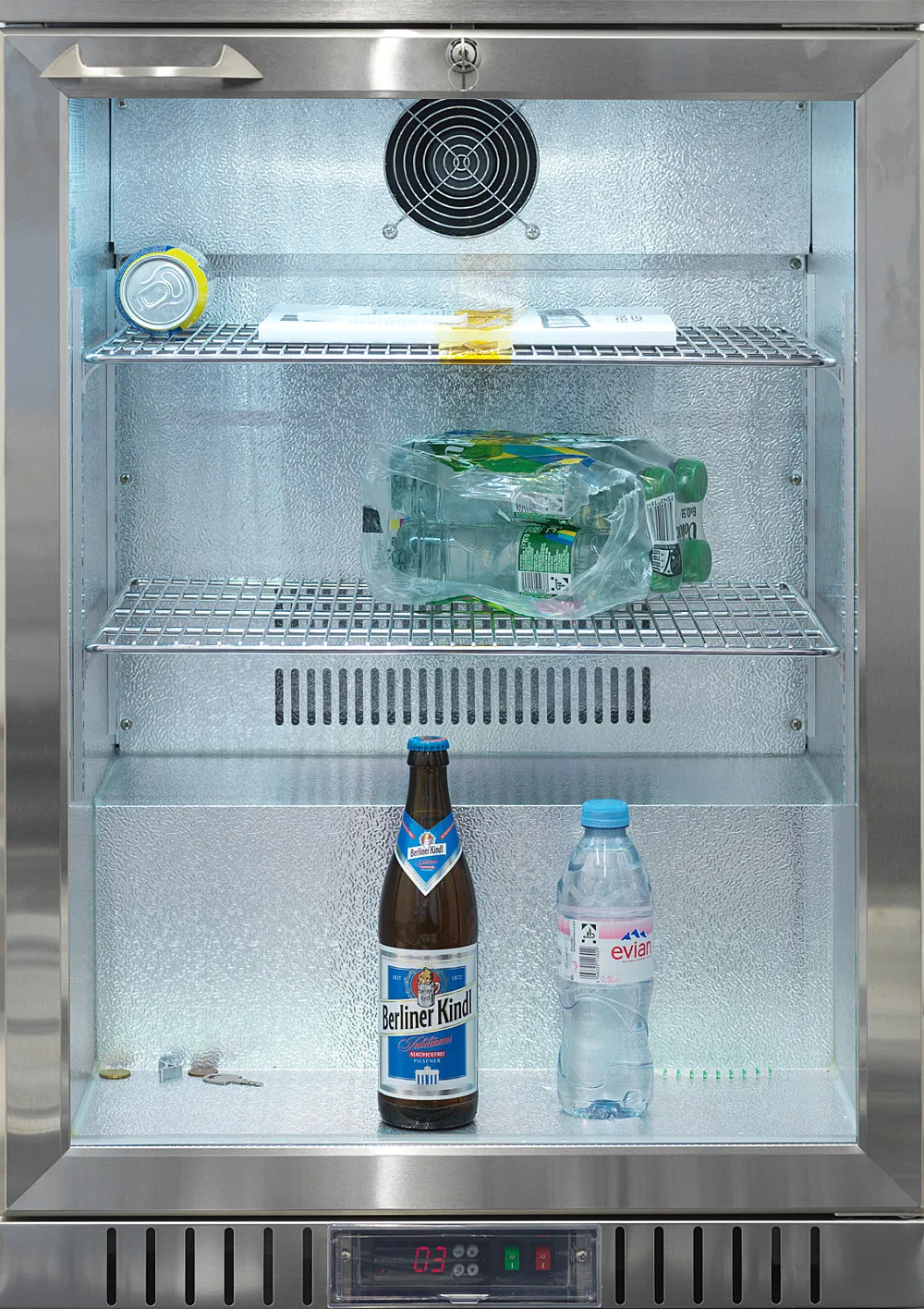 Autumn on Everything — Peter Fischli Gili Tal — Exhibitions — Galerie Buchholz — Image 00